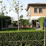 Le Palafitte 3* バルドリーノ