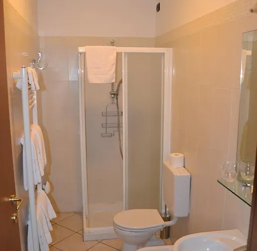 Le Palafitte 3* Bardolino