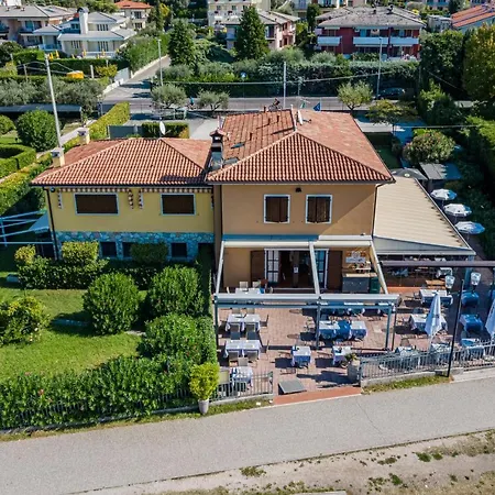 Le Palafitte باردولينو